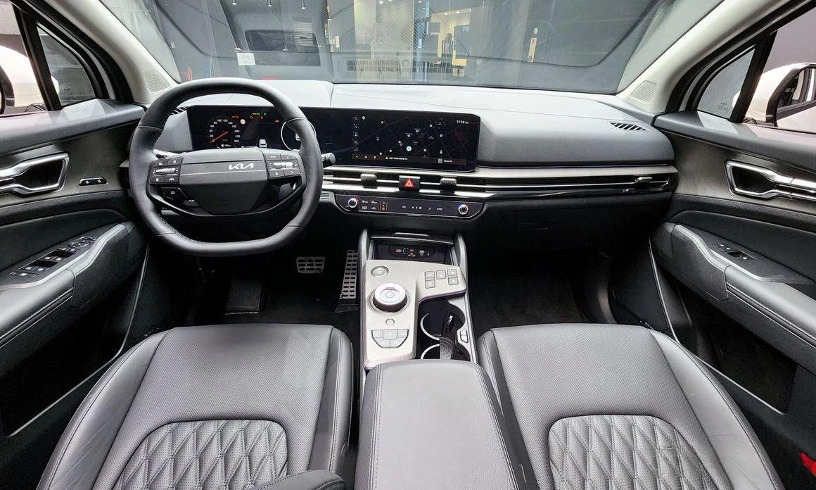 Kia Sportage Gasoline 1.6 Turbo 2WD Signature - изображение 7