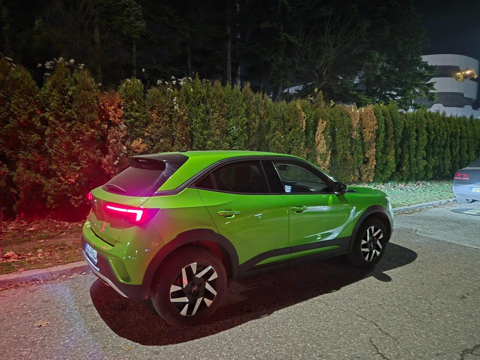 Opel Mokka Elegance 1.2 (130hp)+ зимни гуми Continental - изображение 3