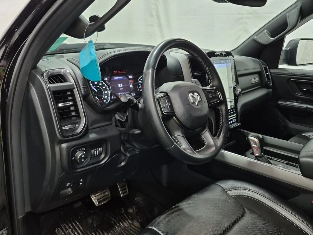 Dodge RAM 1500 * SPORT CREW CAB SHORT BED * CARFAX * ��� �������� | Mobile.bg � ����������� 9