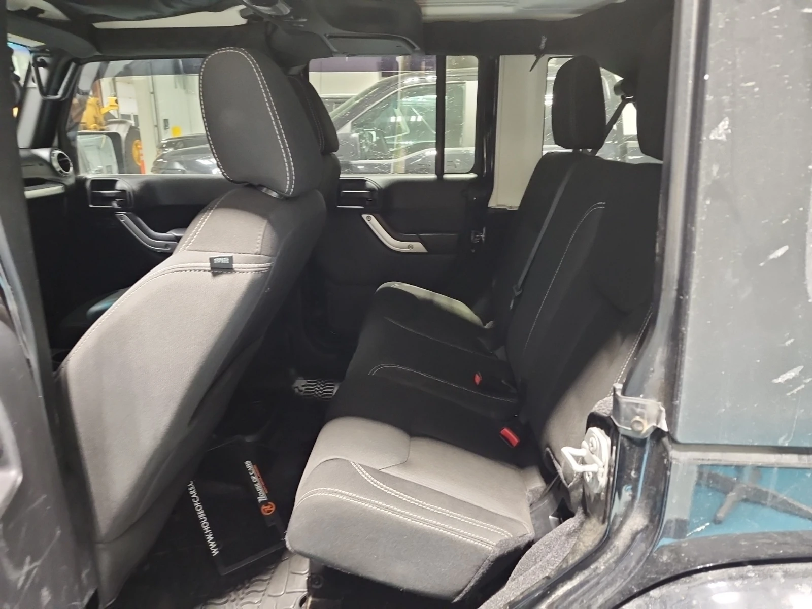 Jeep Wrangler SAHARA /CARFAX/����/�������/ 3.6/ | Mobile.bg � ����������� 7