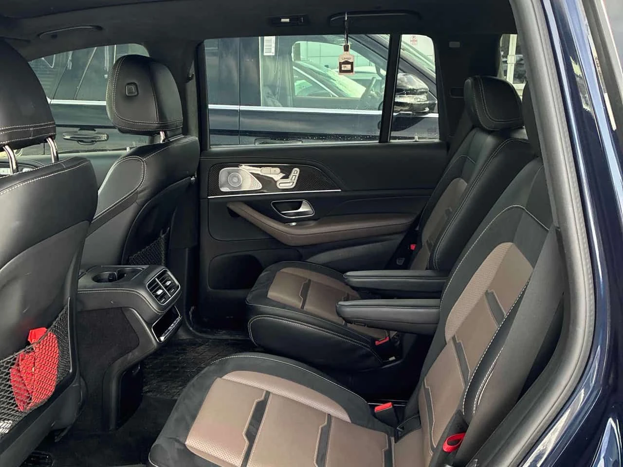 Mercedes-Benz GLS * AMG 63 * CARFAX * ЦЕНА ДО БГ, снимка 12 - Автомобили и джипове - 53749513