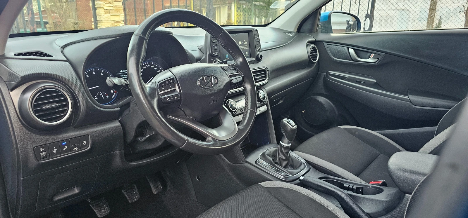 Hyundai Kona T-GDI , снимка 10 - Автомобили и джипове - 54129142