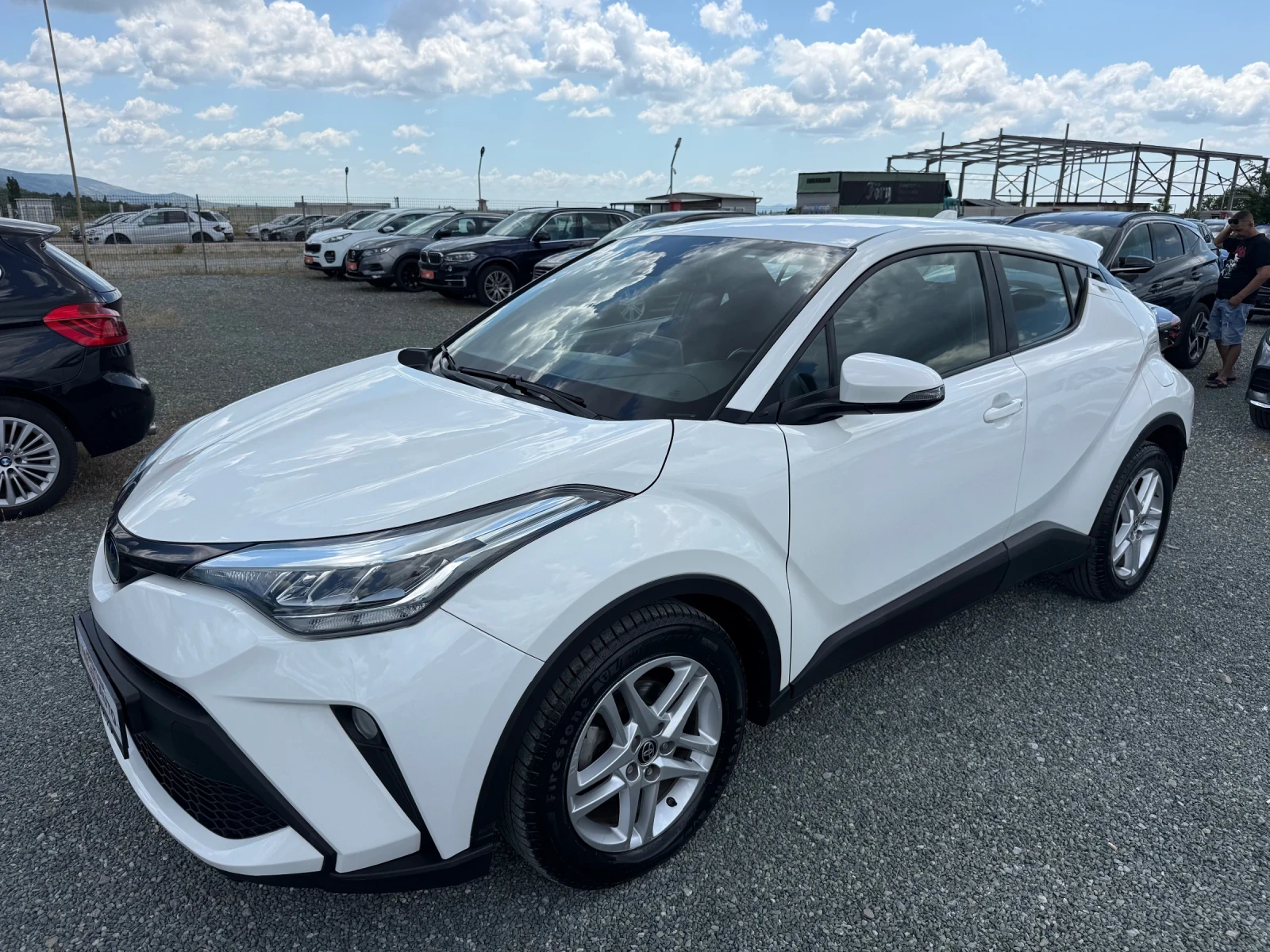 Toyota C-HR (KATO НОВА)^(ХИБРИД)