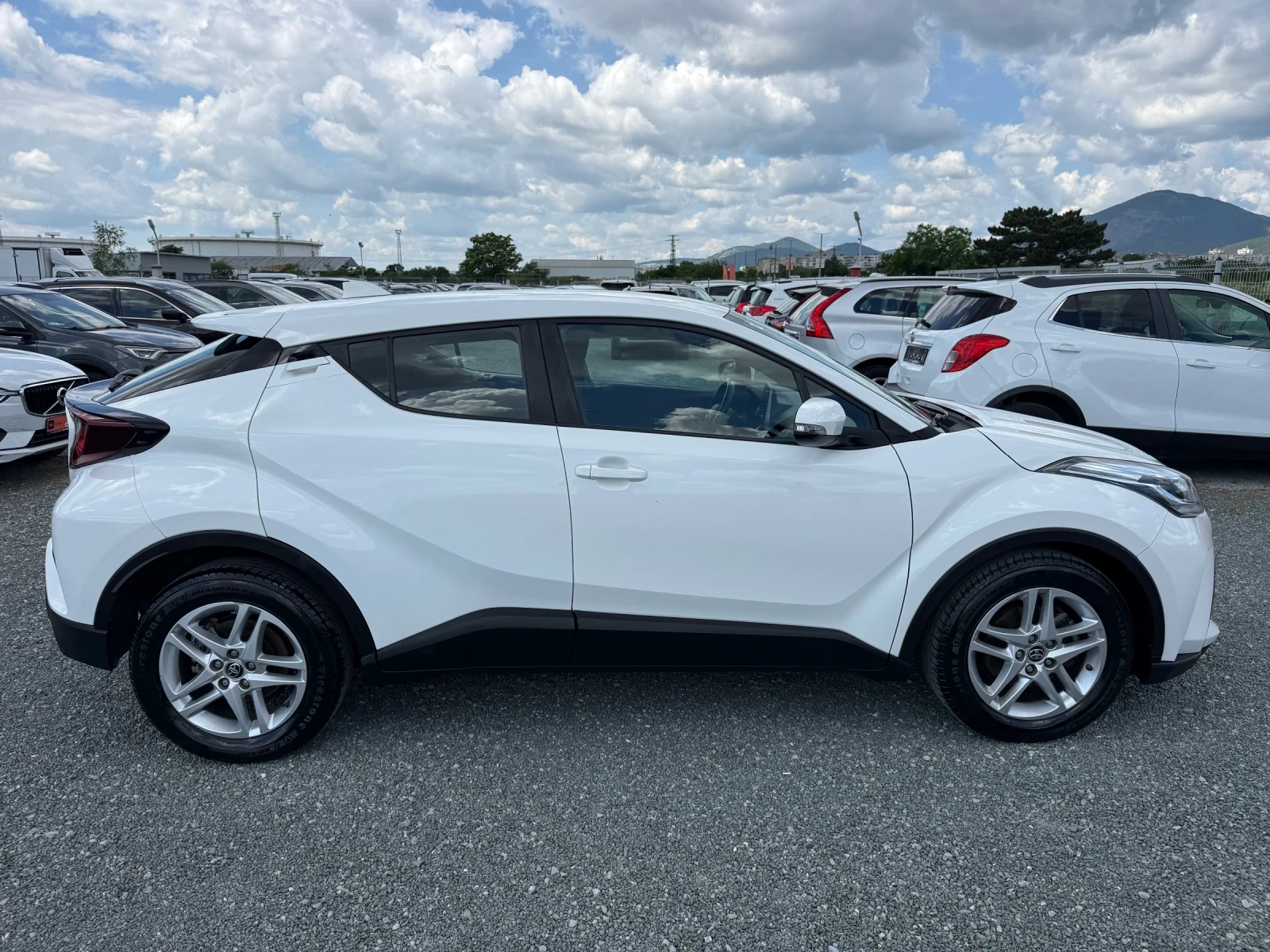 Toyota C-HR (KATO НОВА)^(ХИБРИД), снимка 4 - Автомобили и джипове - 54786036