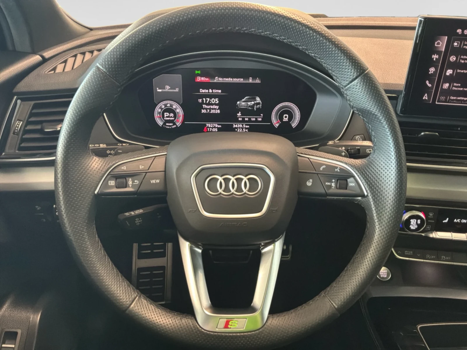 Audi Q5 2024* S-LINE* DIS* BLK OPT* QUATTRO* КРАЙНА ЦЕНА, снимка 8 - Автомобили и джипове - 56117874