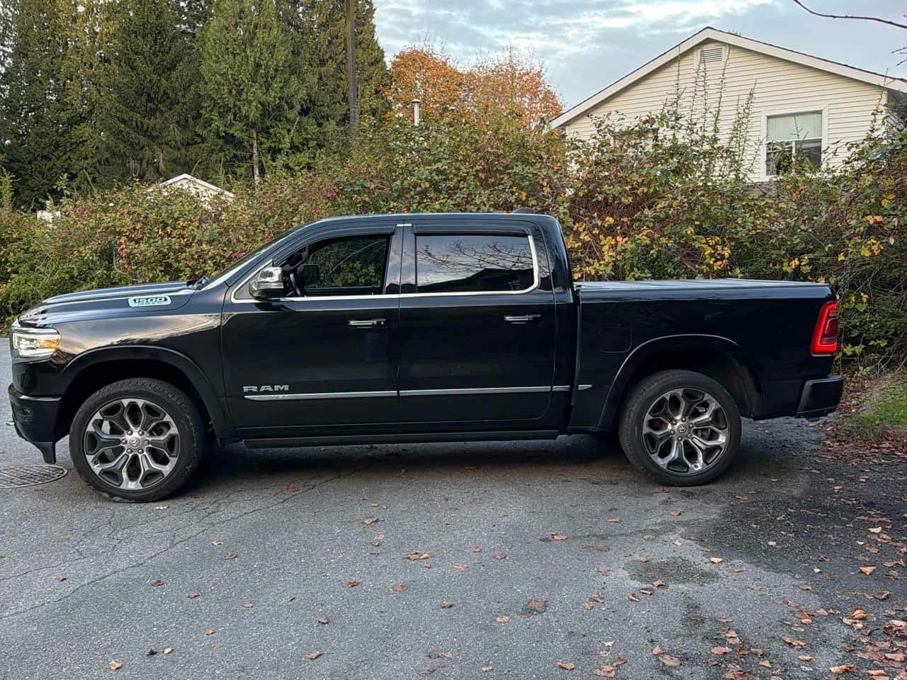 Dodge RAM 1500 Limited | CARFAX | ��������������� | Mobile.bg � ����������� 3