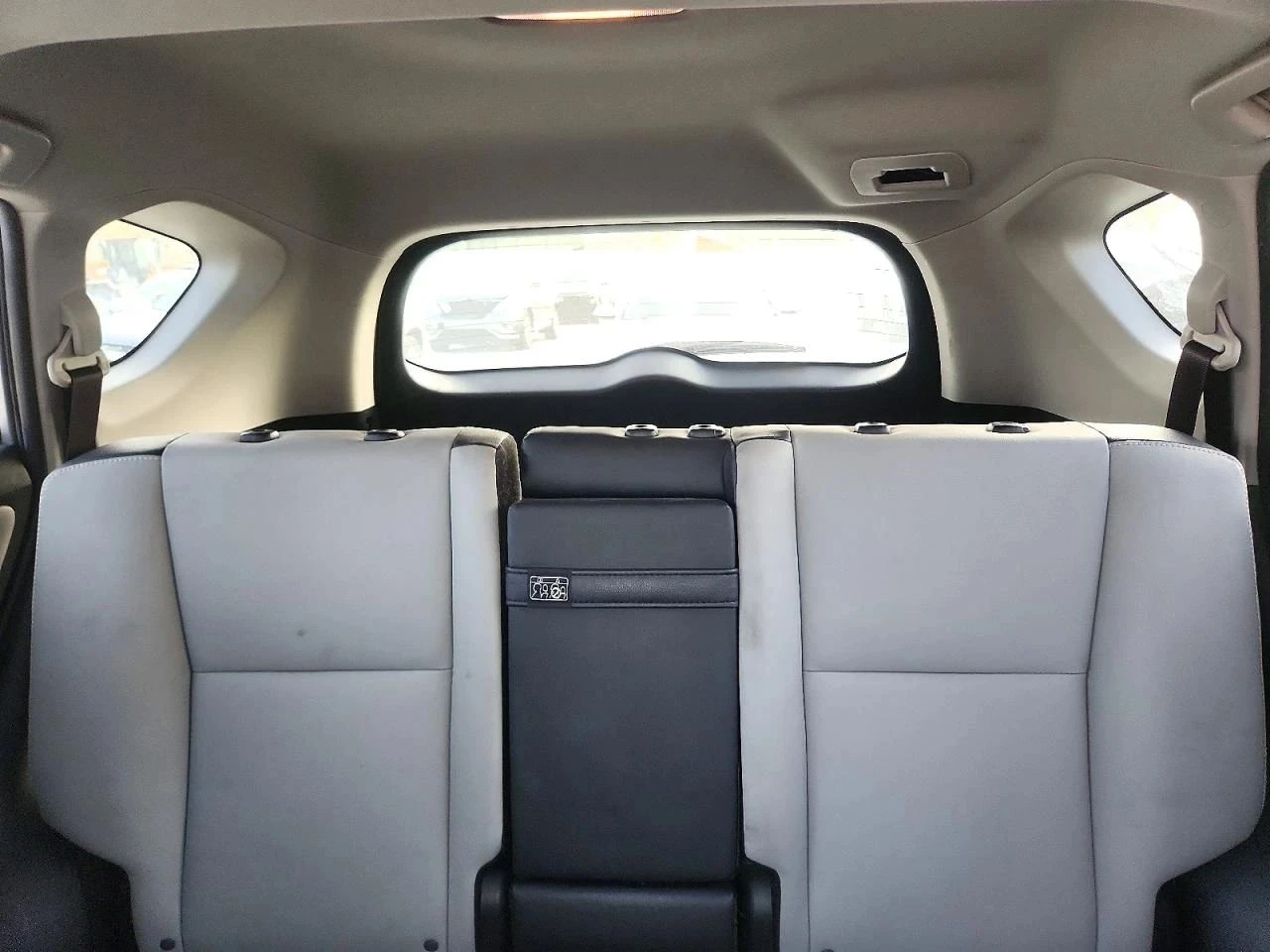 Toyota Rav4, снимка 10 - Автомобили и джипове - 56689309