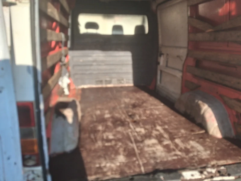 Mercedes-Benz 208, снимка 6 - Бусове и автобуси - 53496457