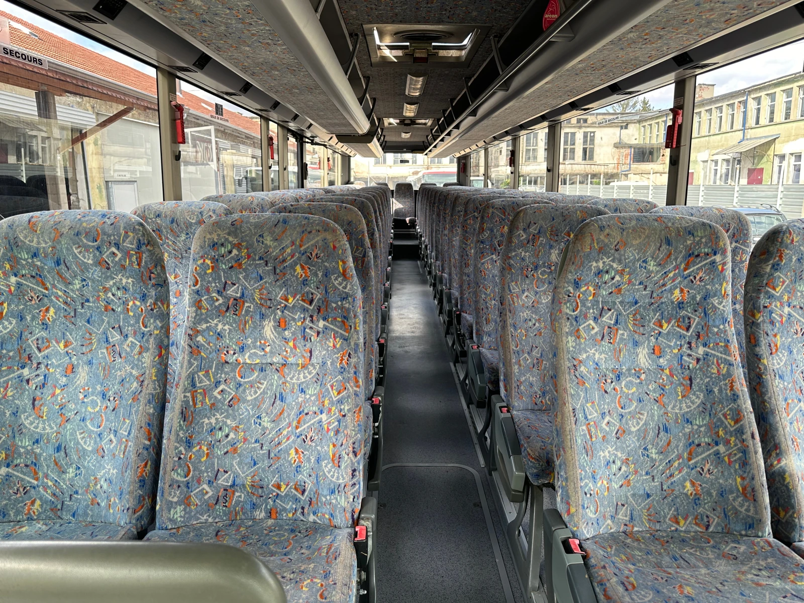 Mercedes-Benz Integro (58+ 1); 2 | Mobile.bg   11