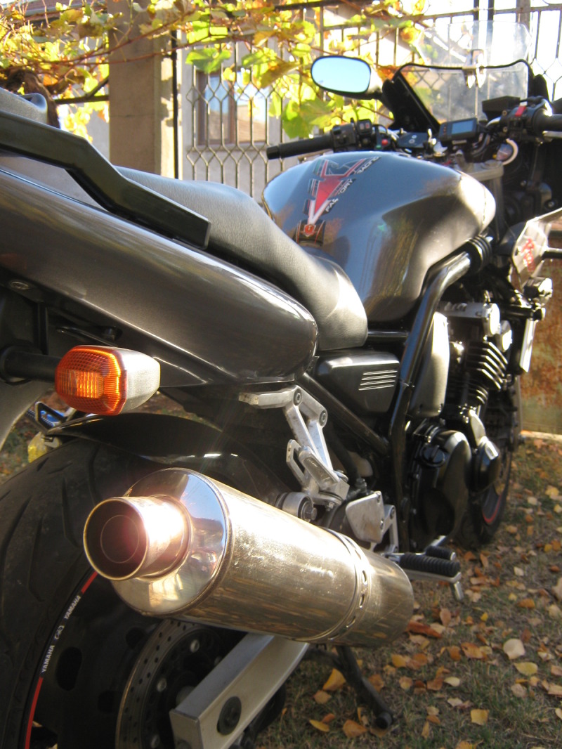 Yamaha FZS 600 FAZER, снимка 14 - Мотоциклети и мототехника - 45783568