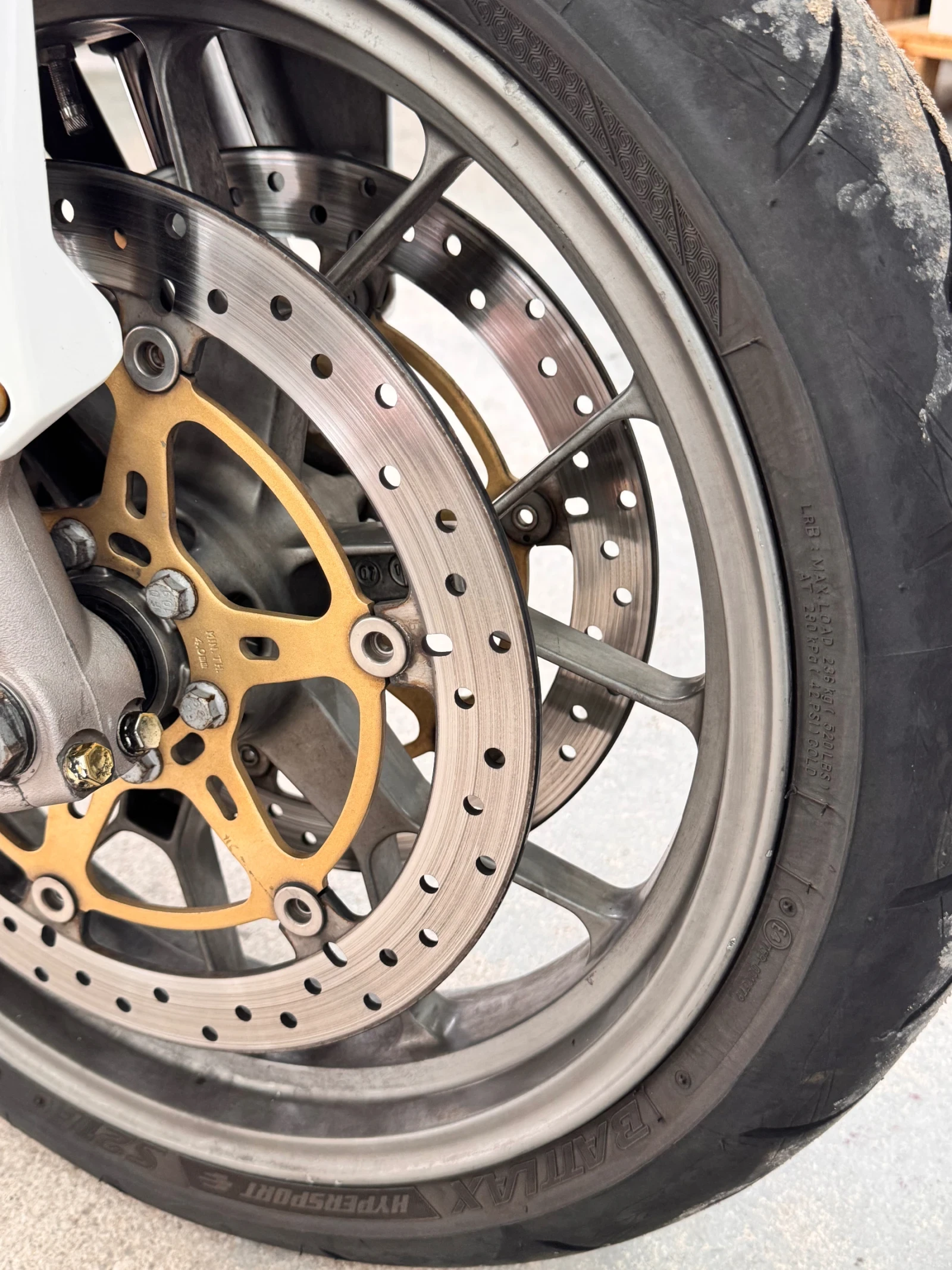 Aprilia Shiver 750, снимка 9 - Мотоциклети и мототехника - 54177869