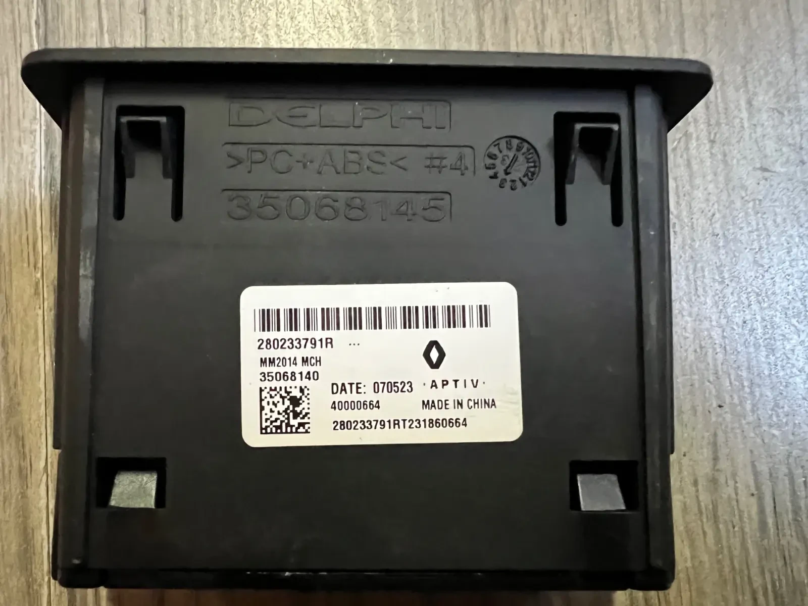 280233791R USB ����  RENAULT EXPRESS 280233791R | Mobile.bg � ����������� 2