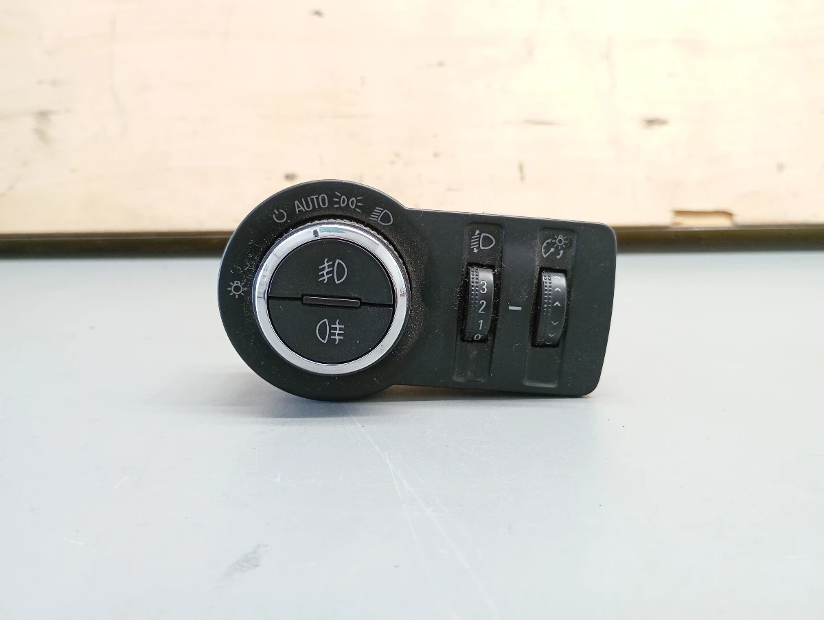 ���� ������ ���� �������� 1,4� ����� | Mobile.bg � ����������� 1