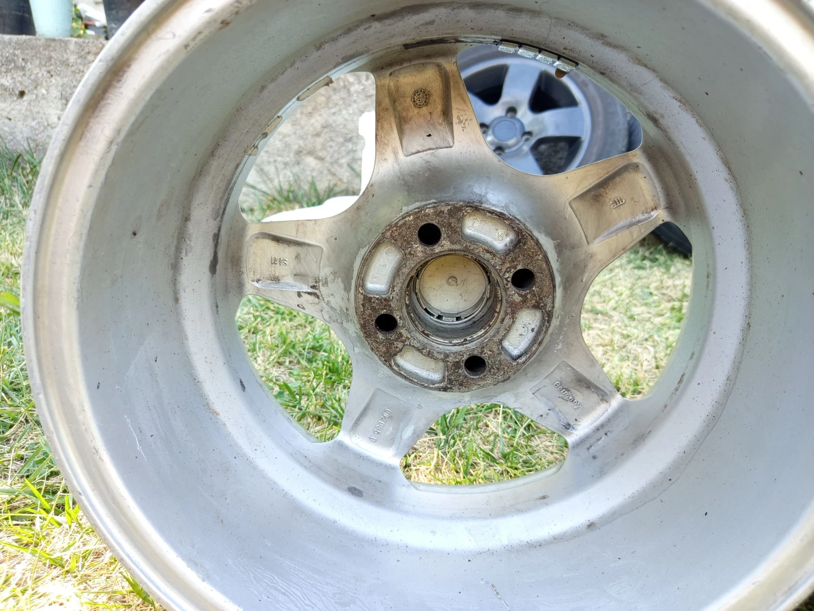 ������ | Mobile.bg � ����������� 8