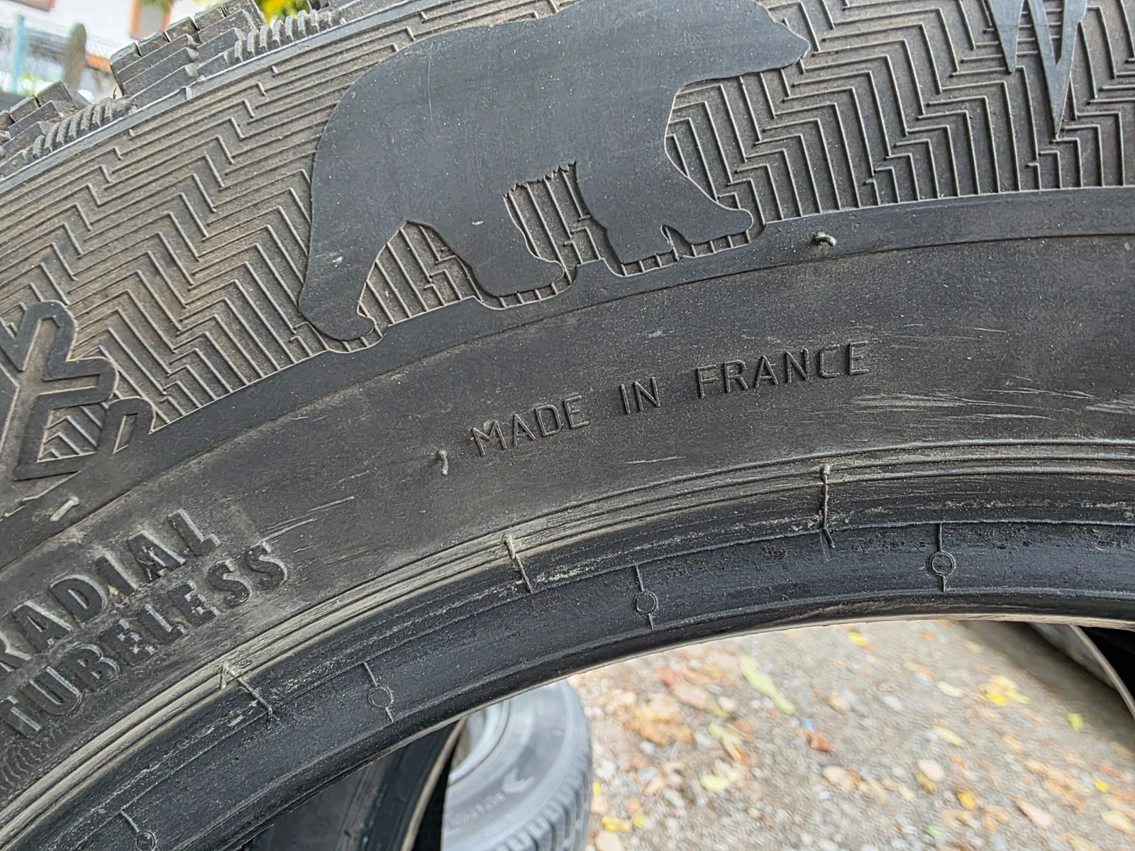 Гуми Зимни 185/65R15, снимка 7 - Гуми и джанти - 56691226