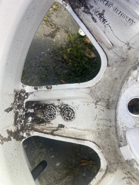 Гуми с джанти Vredestein 205/55R16, снимка 9 - Гуми и джанти - 51923008