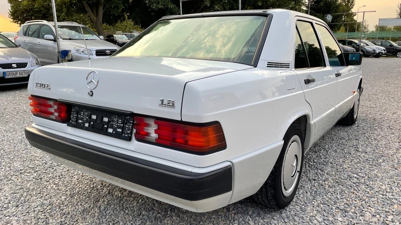 Mercedes-Benz 190 E 1.8i КЛИМАТИК 150020км!!!!, снимка 6 - Автомобили и джипове - 37872319