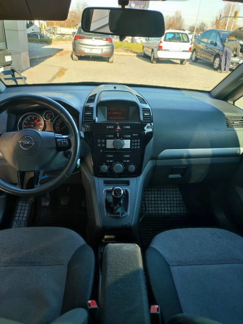 Opel Zafira 1.6i-150к.с~Евро-5~7места~Автопилот~ 6-скорости, снимка 6 - Автомобили и джипове - 48118536