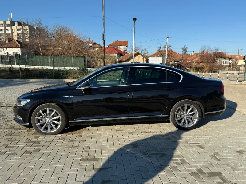 VW Passat X-Line 4-Motion DSG 7-ст, снимка 2 - Автомобили и джипове - 48717174