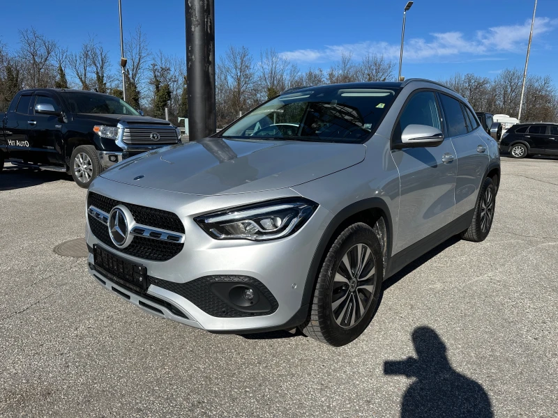 Mercedes-Benz GLA 180 D Panorama, снимка 1 - Автомобили и джипове - 49432683