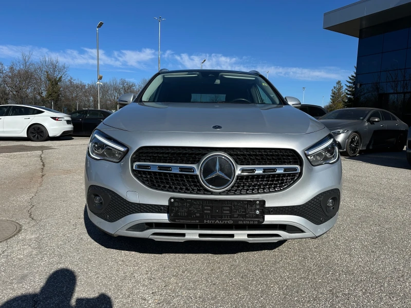 Mercedes-Benz GLA 180 D Panorama, снимка 2 - Автомобили и джипове - 49432683