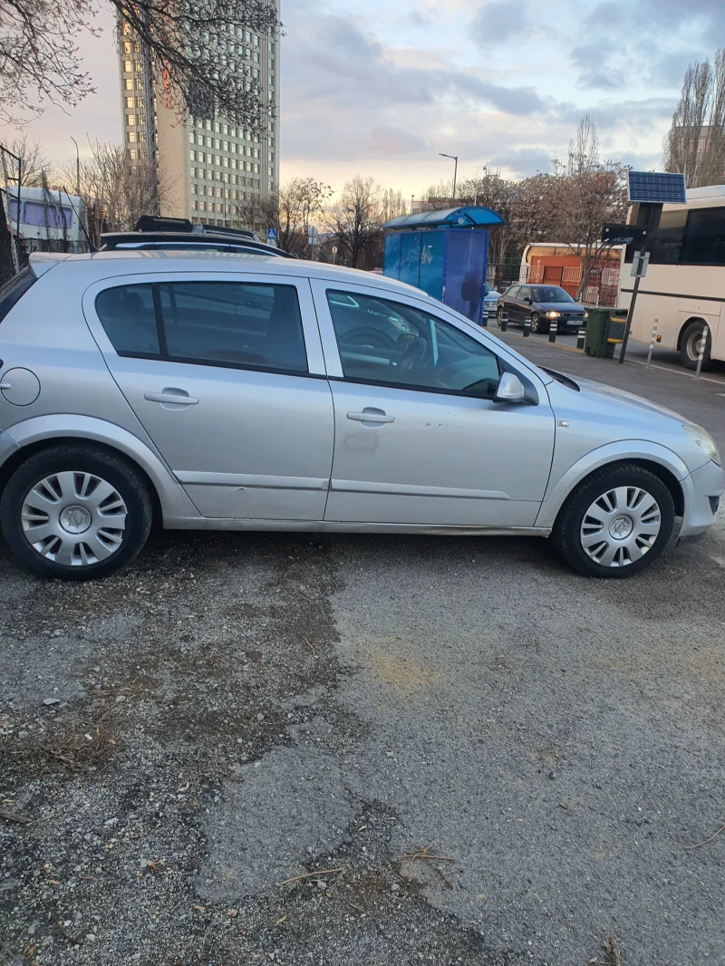 Opel Astra 1.7 H CDTI, снимка 1 - Автомобили и джипове - 49548125