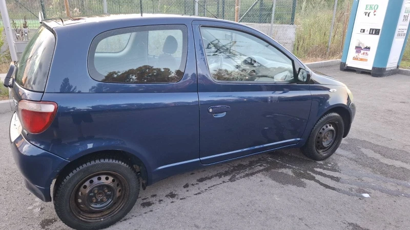 Toyota Yaris VVT-i, снимка 4 - Автомобили и джипове - 51706854