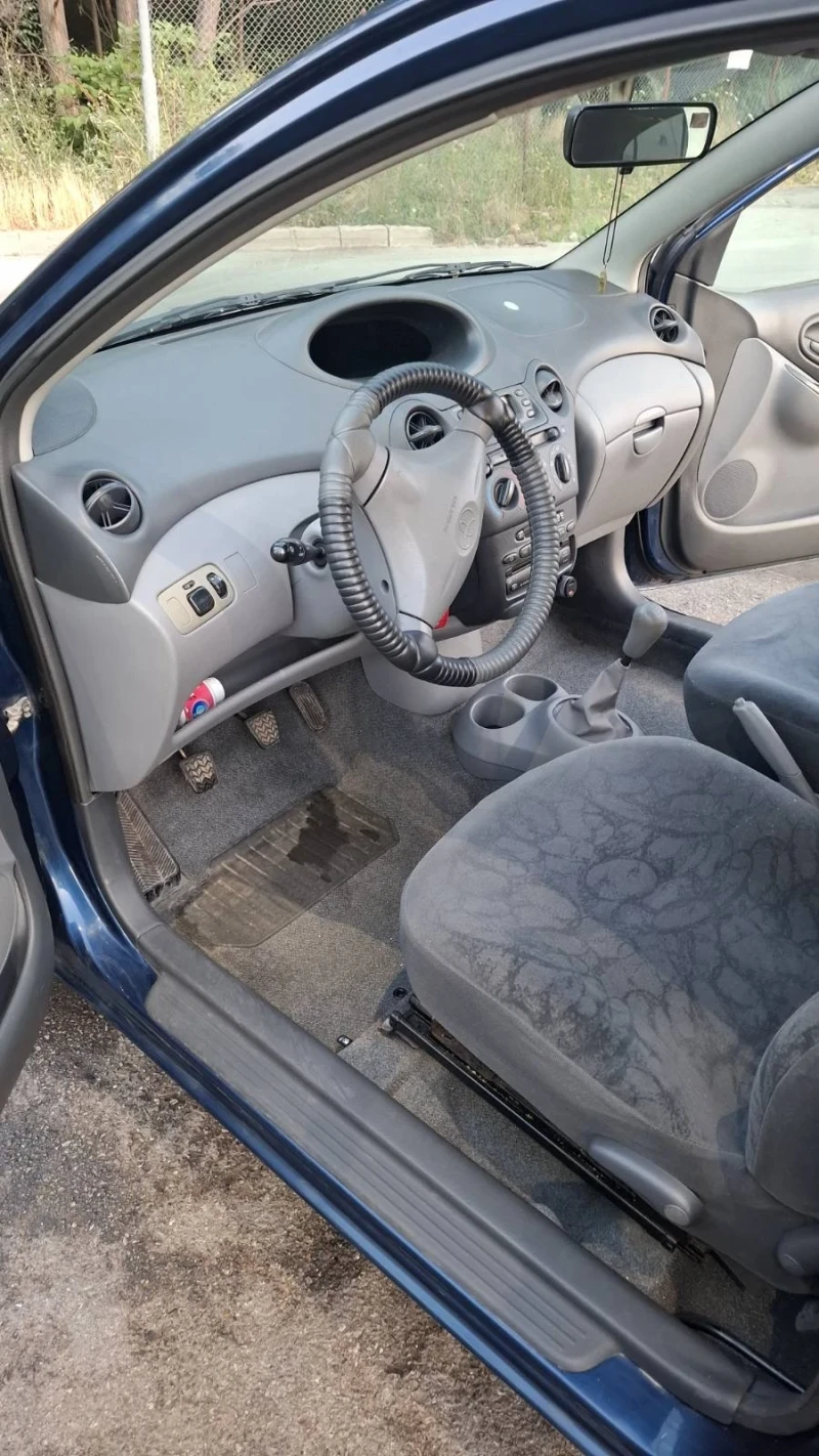 Toyota Yaris VVT-i, снимка 11 - Автомобили и джипове - 51706854