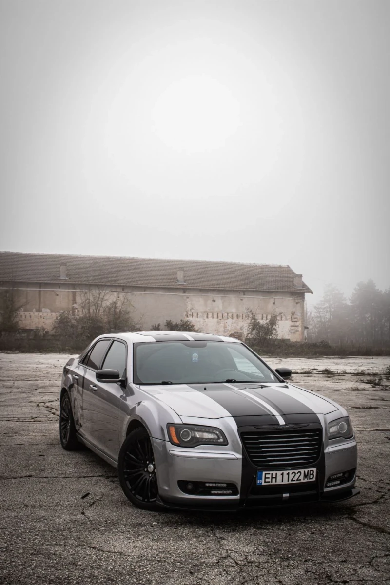Chrysler 300c 300s, снимка 11 - Автомобили и джипове - 51839285