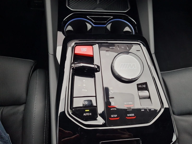 BMW M5 HYBRID B&W HEAD UP CARBON , снимка 13 - Автомобили и джипове - 52229068