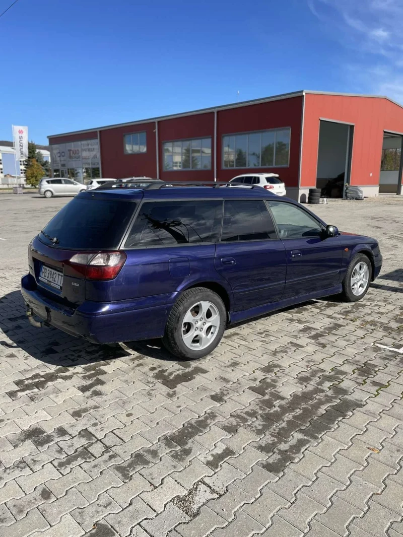 Subaru Legacy 2.5 4x4(LPG), снимка 4 - Автомобили и джипове - 52394651