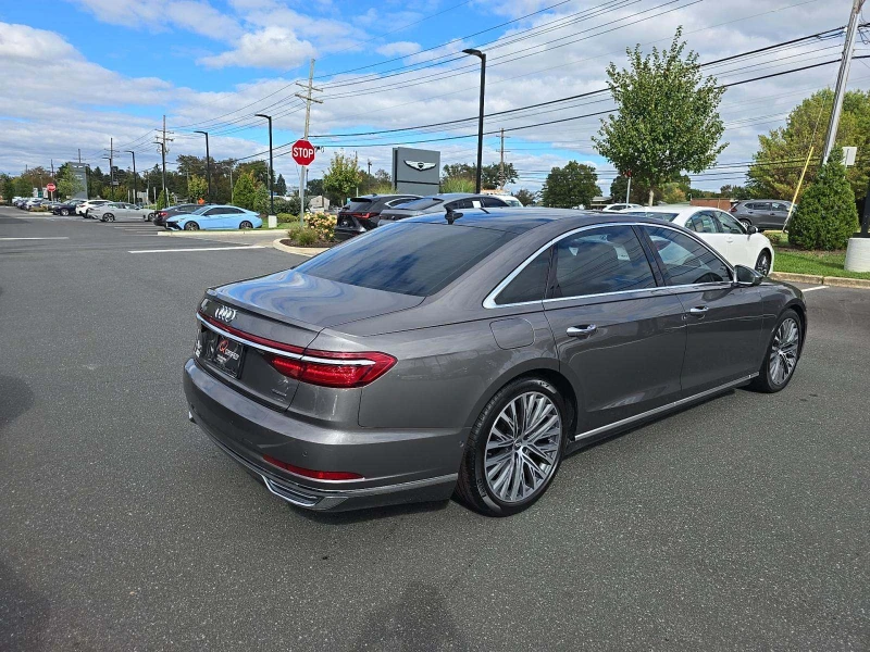 Audi A8 Quattro, снимка 4 - Автомобили и джипове - 52455155