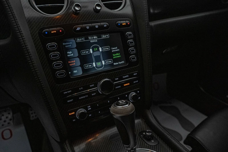 Bentley Continental gt SuperSport/Керамика/Карбон/F1, снимка 11 - Автомобили и джипове - 52630898