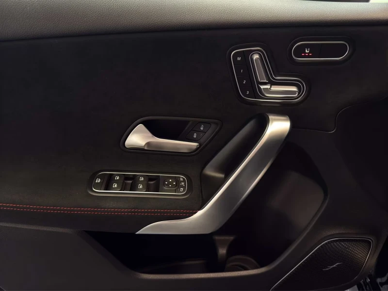 Mercedes-Benz A45 AMG S 4M+ Pano* HUD* Totwinkel* MEMO, снимка 11 - Автомобили и джипове - 52635528