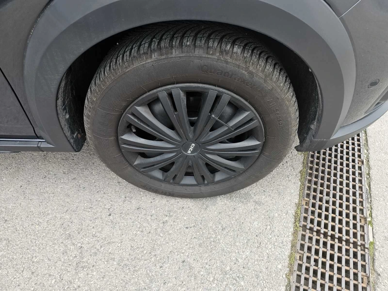 Dacia Sandero 1.0 TCe 90, снимка 14 - Автомобили и джипове - 52774042