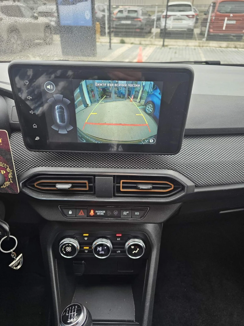 Dacia Sandero 1.0 TCe 90, снимка 10 - Автомобили и джипове - 52774042