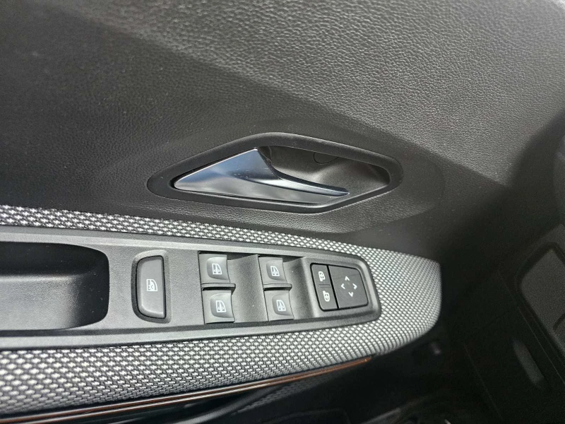 Dacia Sandero 1.0 TCe 90, снимка 11 - Автомобили и джипове - 52774042