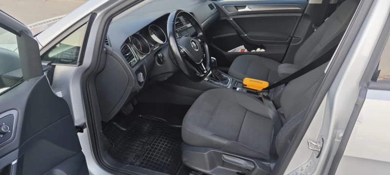 VW Golf Variant 2.0tdi , снимка 8 - Автомобили и джипове - 52825513