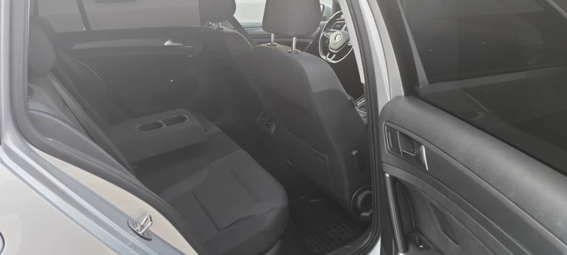 VW Golf Variant 2.0tdi , снимка 10 - Автомобили и джипове - 52825513