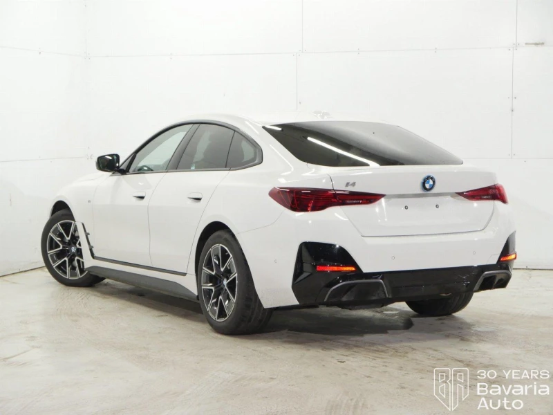 BMW i4 40 xDrive M Sport Paket, снимка 2 - Автомобили и джипове - 52834262