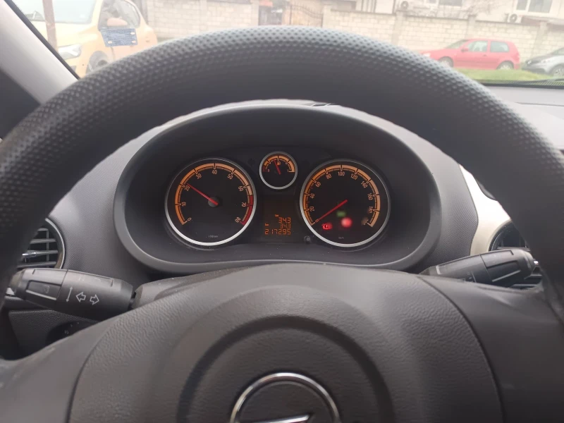 Opel Corsa D, снимка 8 - Автомобили и джипове - 52851028