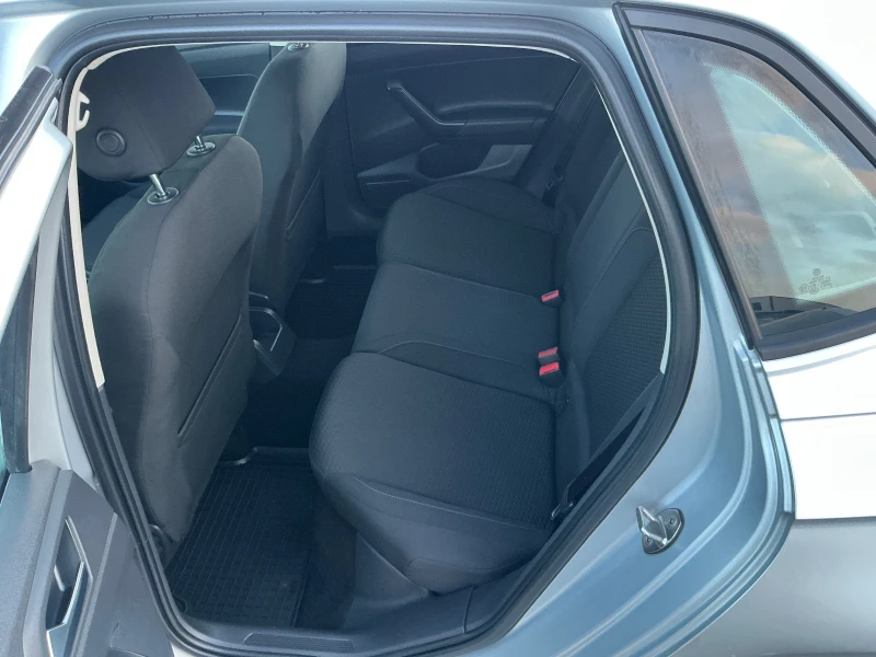 VW Polo 1.6 TDI, снимка 15 - Автомобили и джипове - 52889365