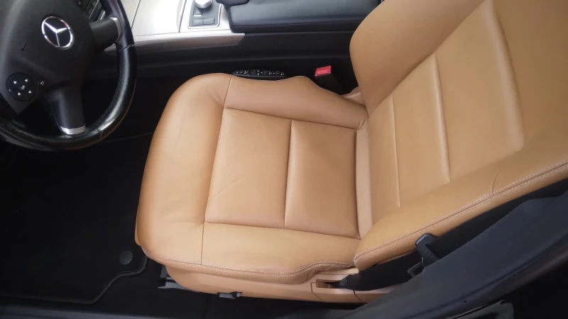 Mercedes-Benz E 350 Mercedes-Benz E-Klasse E 350 CDI BlueEfficiency Av, снимка 12 - Автомобили и джипове - 52976577