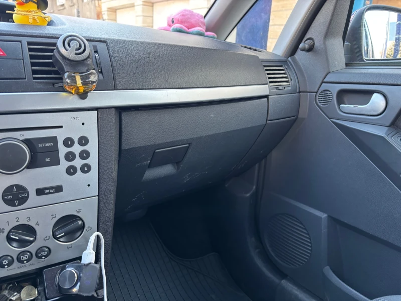 Opel Meriva, снимка 4 - Автомобили и джипове - 53288222