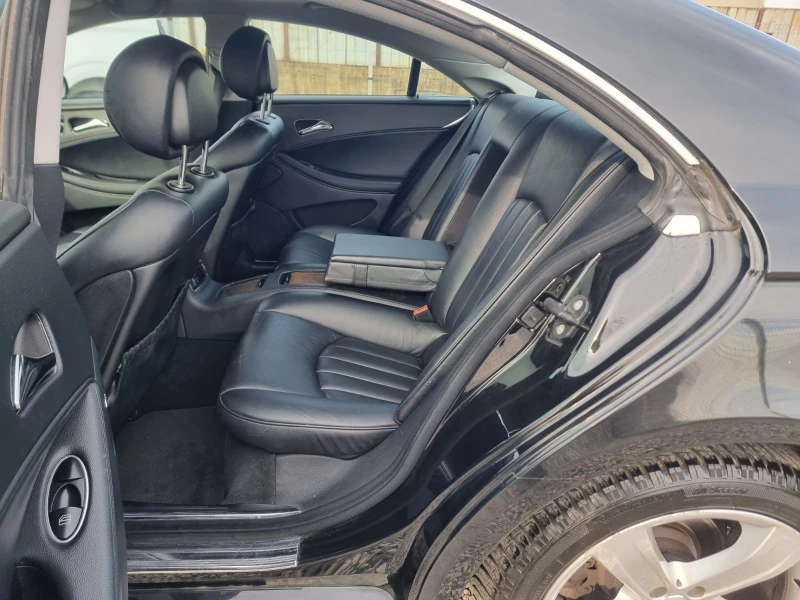 Mercedes-Benz CLS 320 320CDI FACE АВТОМАТИК КОЖА, снимка 6 - Автомобили и джипове - 53417220