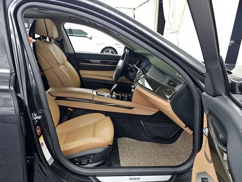 BMW 740 LI, снимка 11 - Автомобили и джипове - 55205169