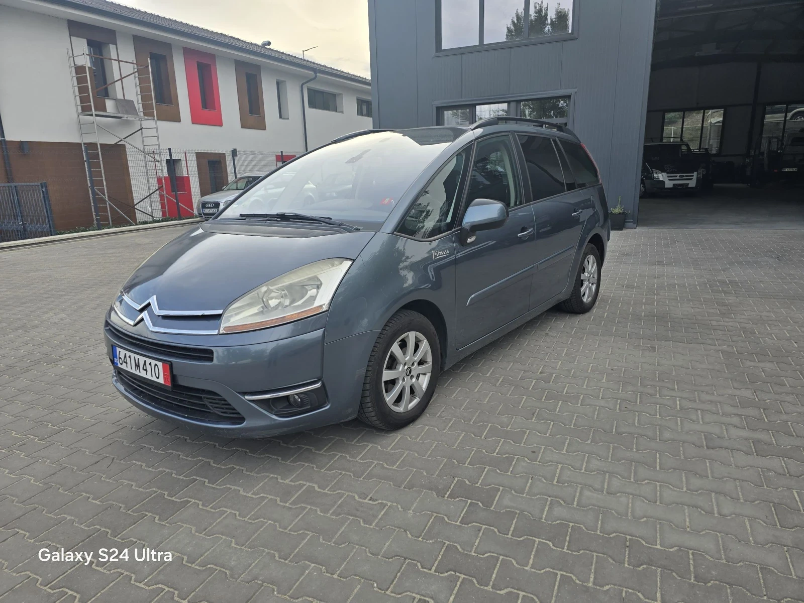 Citroen C4 Picasso 2.0 Бензин Автомат  7м - [1] 