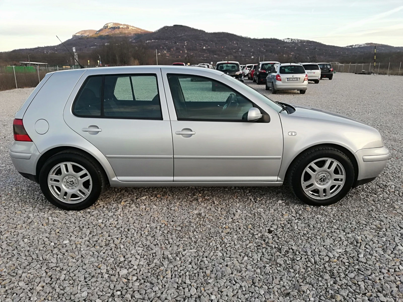 VW Golf 1.6i kli gaz IT - изображение 7