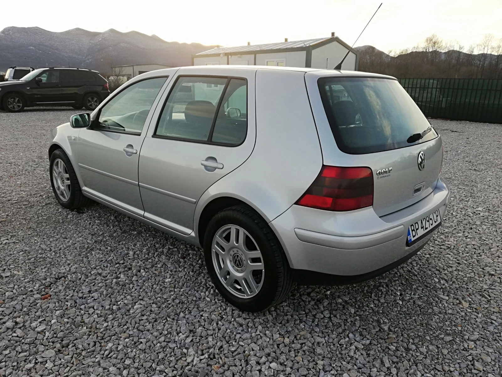 VW Golf 1.6i kli gaz IT - изображение 4