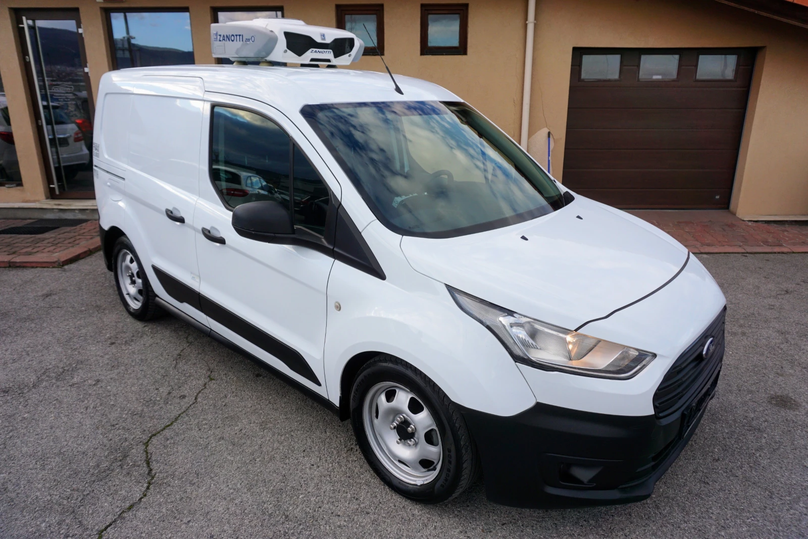 Ford Connect 1.5 TDCI ENTRY - изображение 2